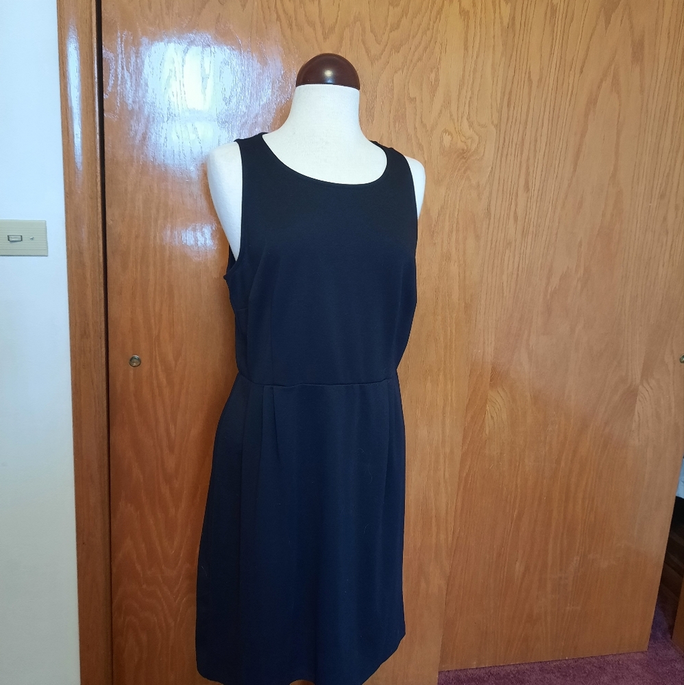 Old Navy Black Large Dress